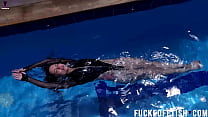 Watch: UnderwaterJessica Bunny's Passionate Scene